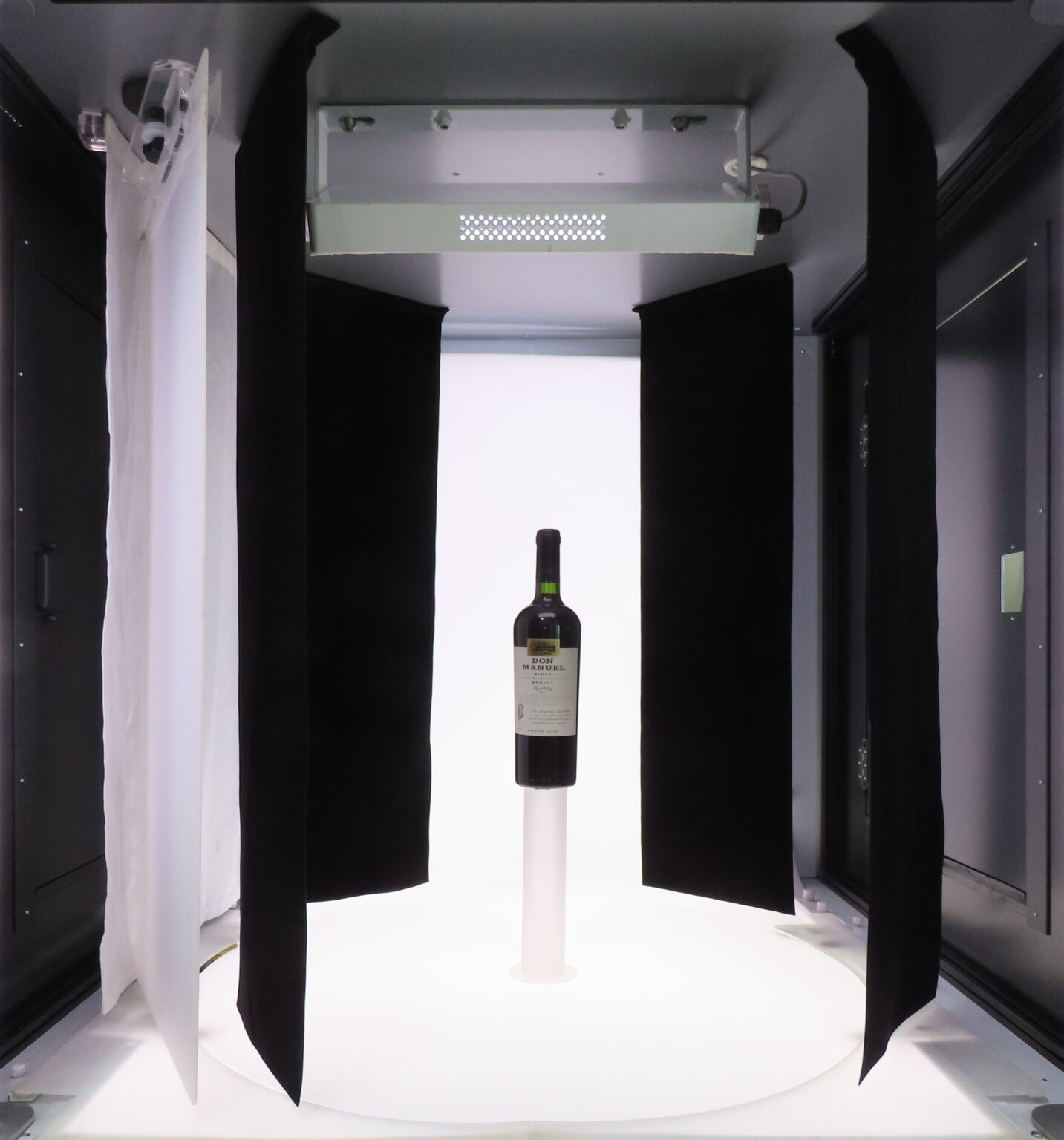 Wine_bottle_effect_6819